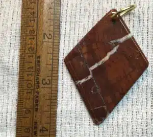 Hand made stone pendant2