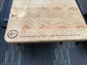 Medium end-grain Honey locust - Image 2