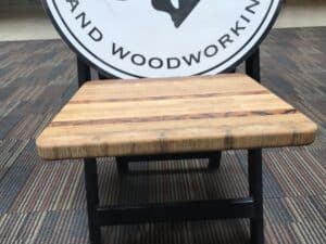Durable end-grain Hickory cutting board - Image 4