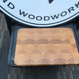 Small end-grain Honey locust